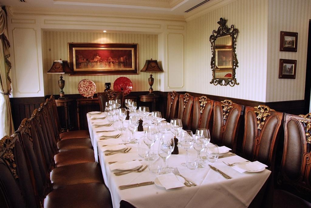 Hotel Duxton Reserve Singapore, Autograph Collection Singapore
