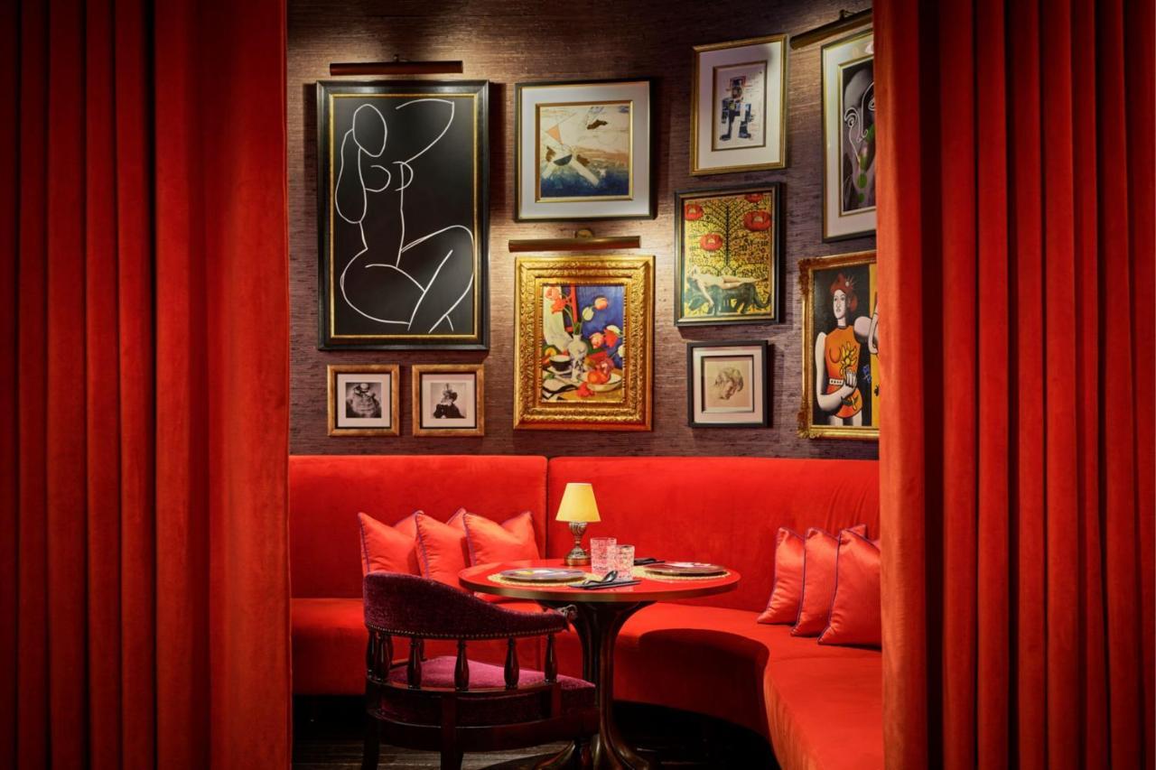 The Vagabond Club, A Tribute Portfolio Singapore