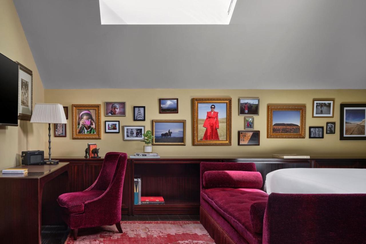 The Vagabond Club, A Tribute Portfolio