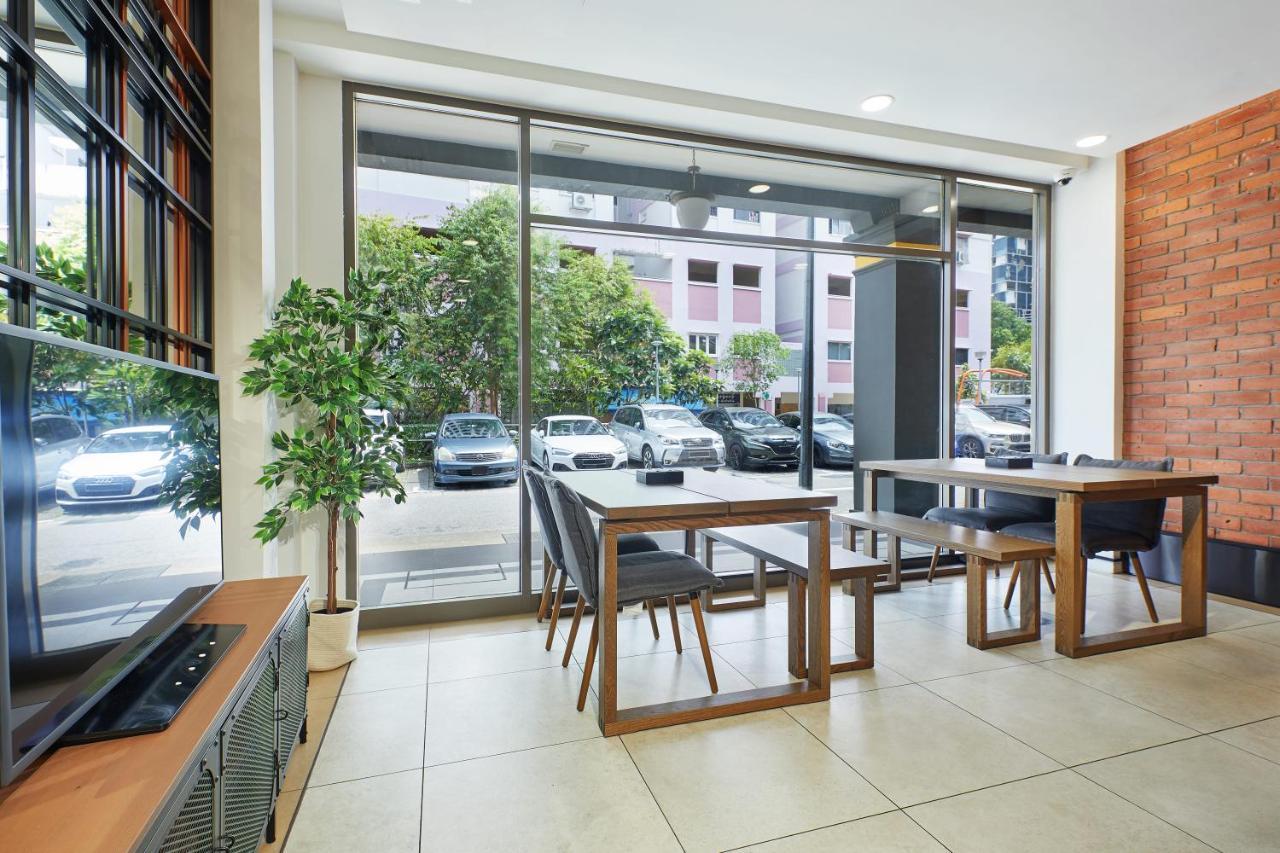 Dash Living Rochor Hotel