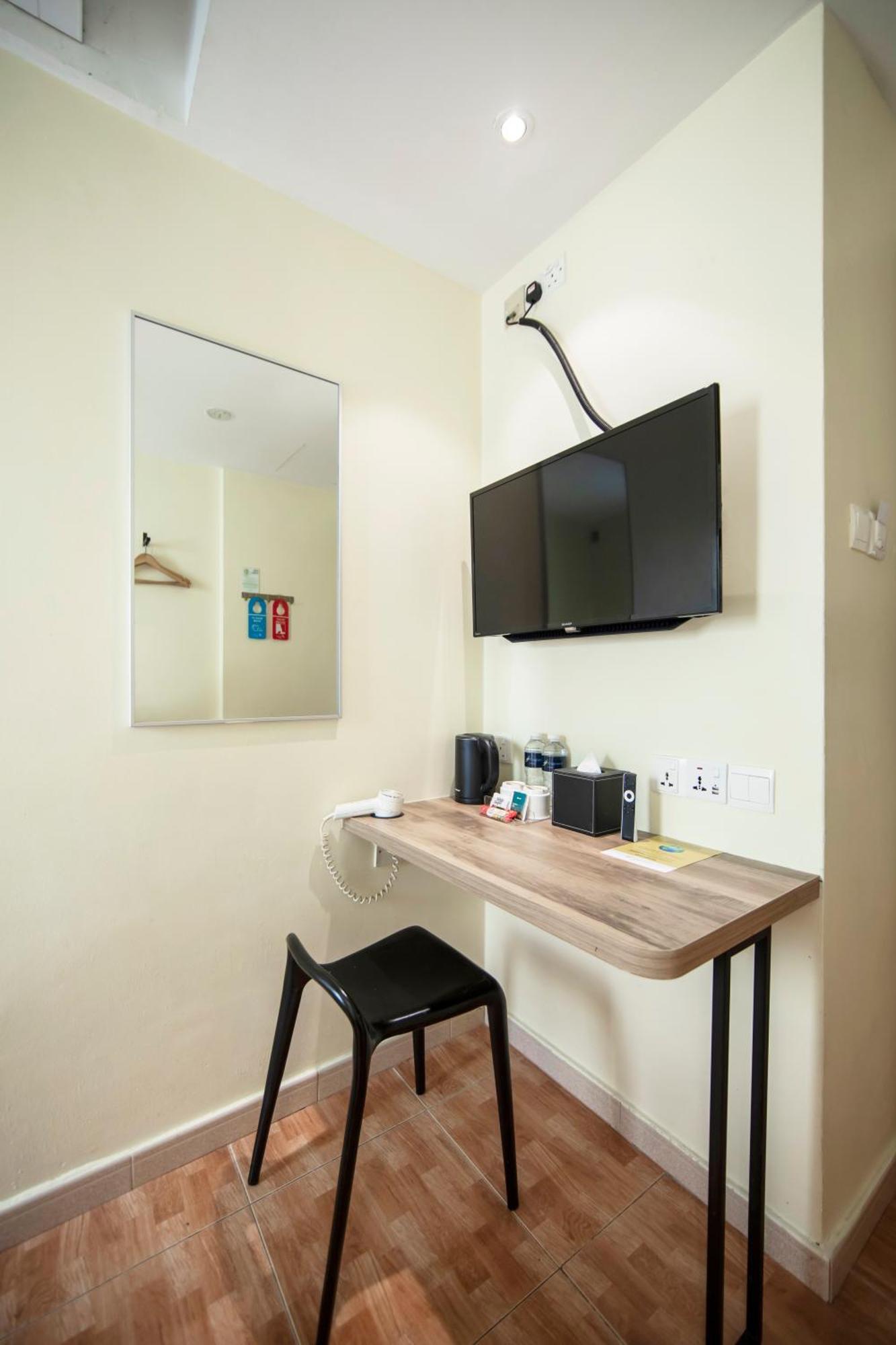 Hotel Fragrance - Balestier Singapore