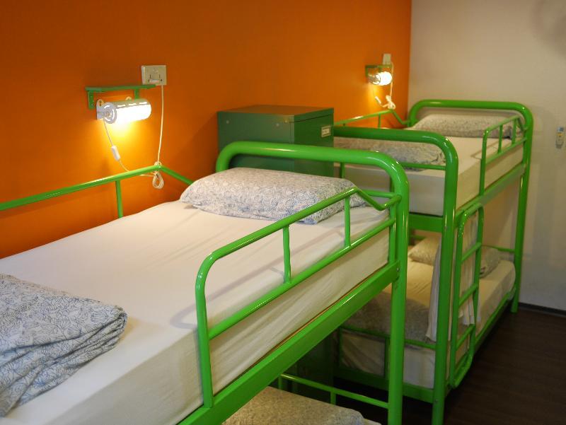Beary Best! Chinatown Hostel Singapore