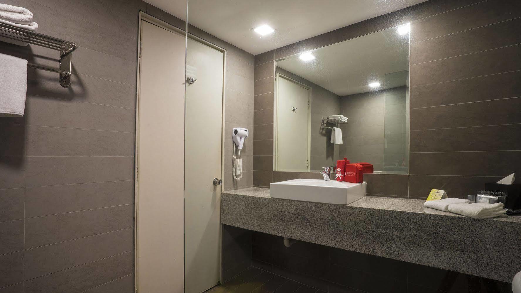 Zen Orchard 4* Singapore