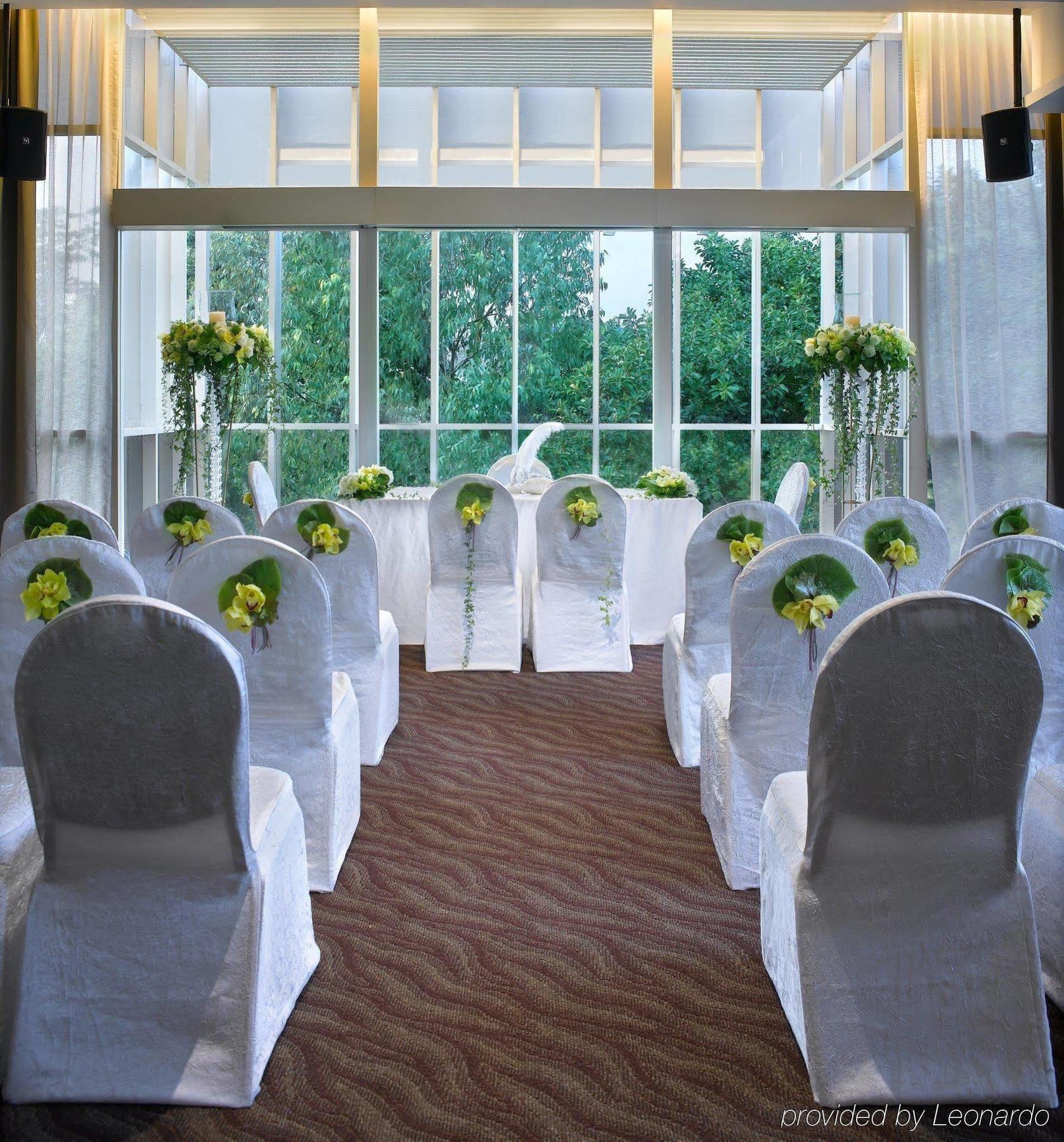 Fort Canning 5*