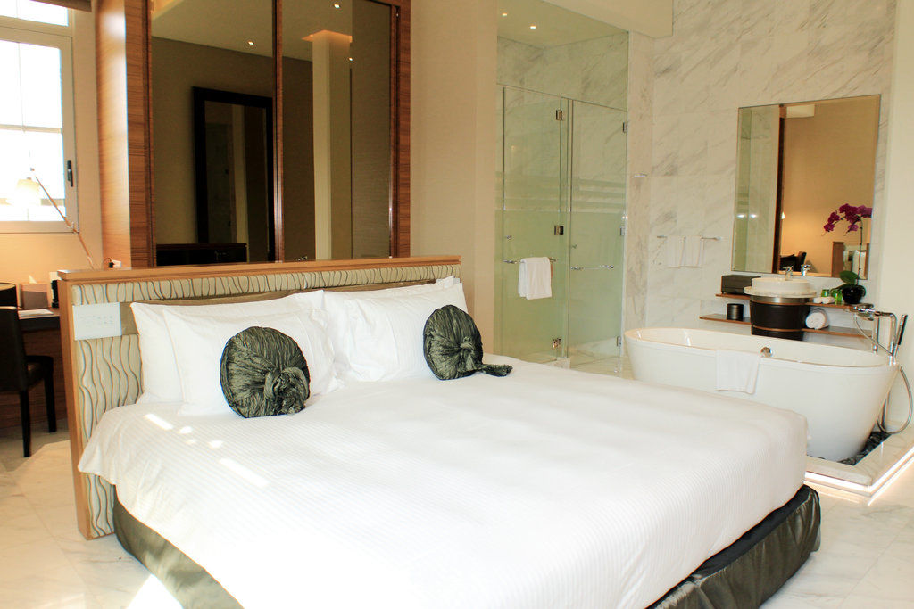 Fort Canning 5*