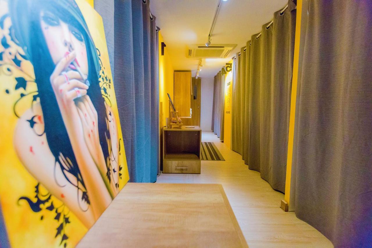 Capsule hotel Hipstercity Singapore