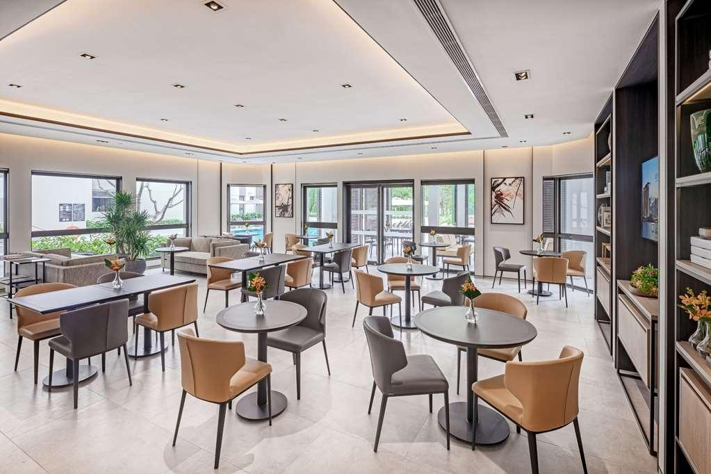 Le Grove Aparthotel
