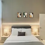 Moulmein Studios By K&C Serviced Apartment