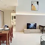 Moulmein Studios By K&C Serviced Apartment