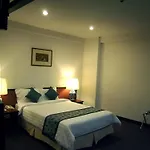 Hotel Royal