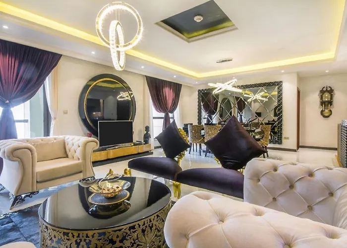 Luxury 3Bd Apt St