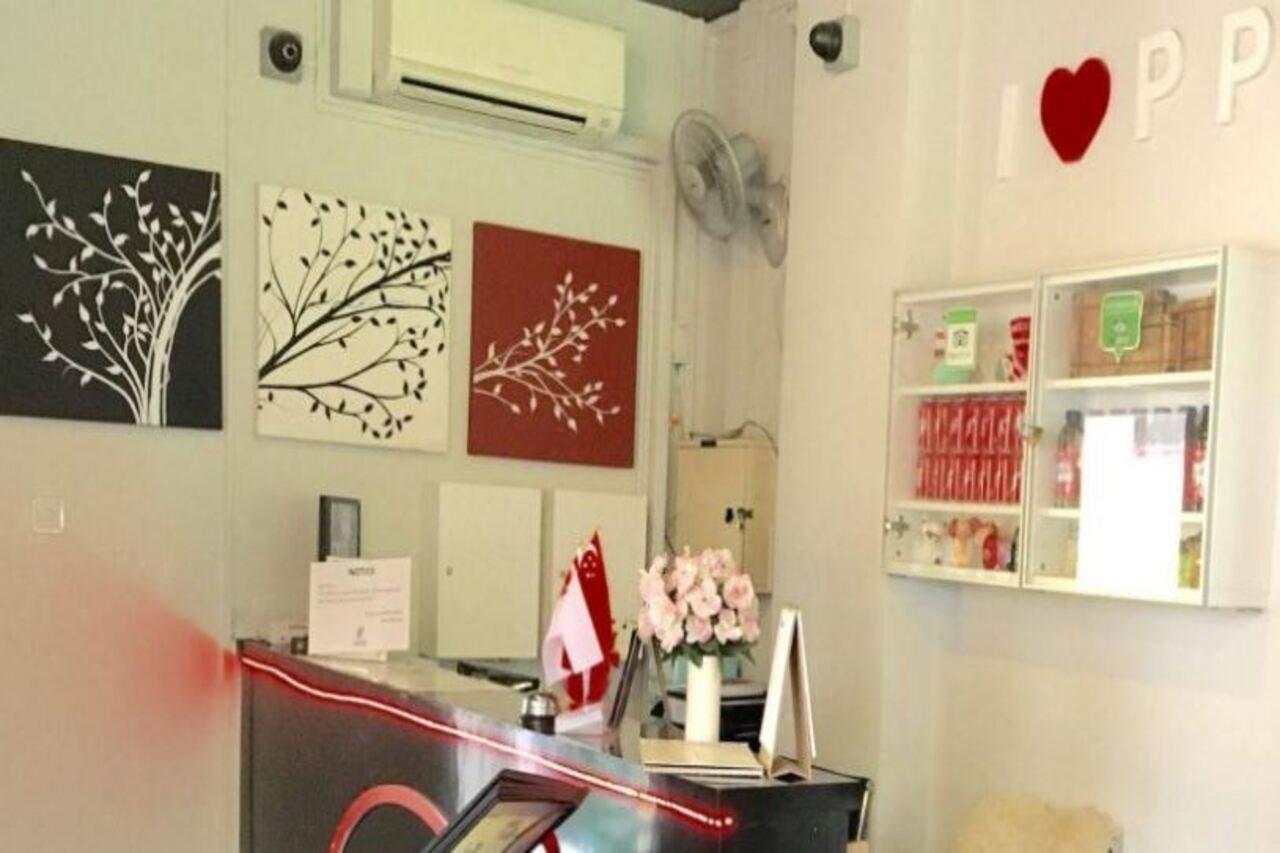 Plush Pods Hostel