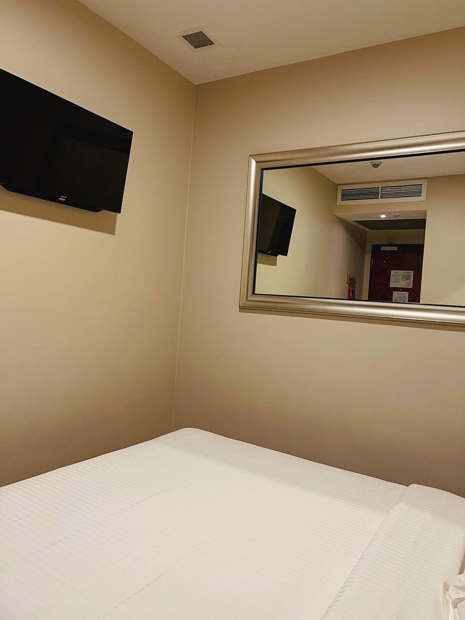 Fragrance - Ocean View Hotel 2*