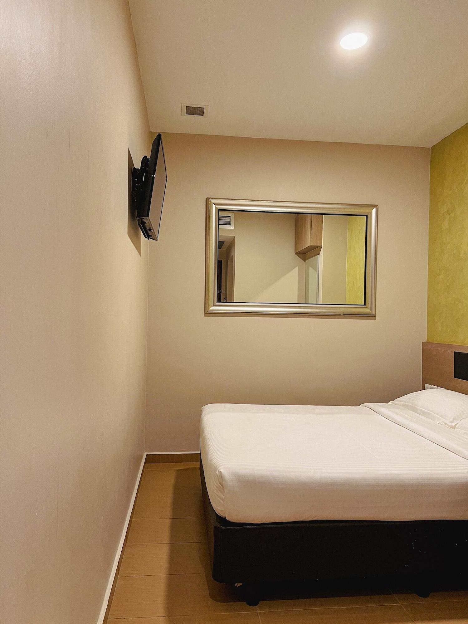Fragrance - Ocean View Hotel 2*