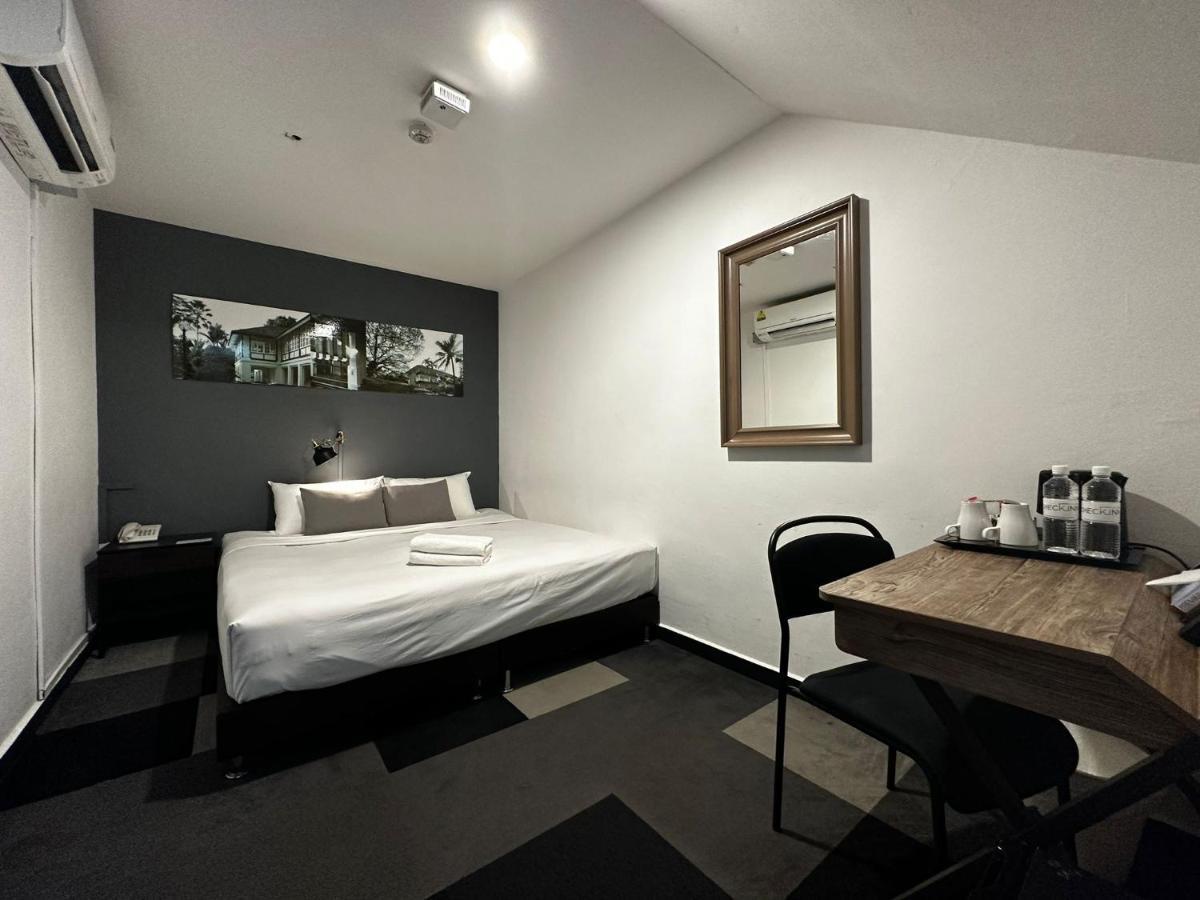 Check-Inn At Little India Hotel Singapore