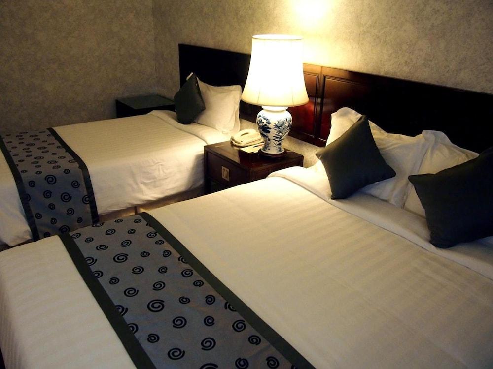 Hotel Royal Singapore