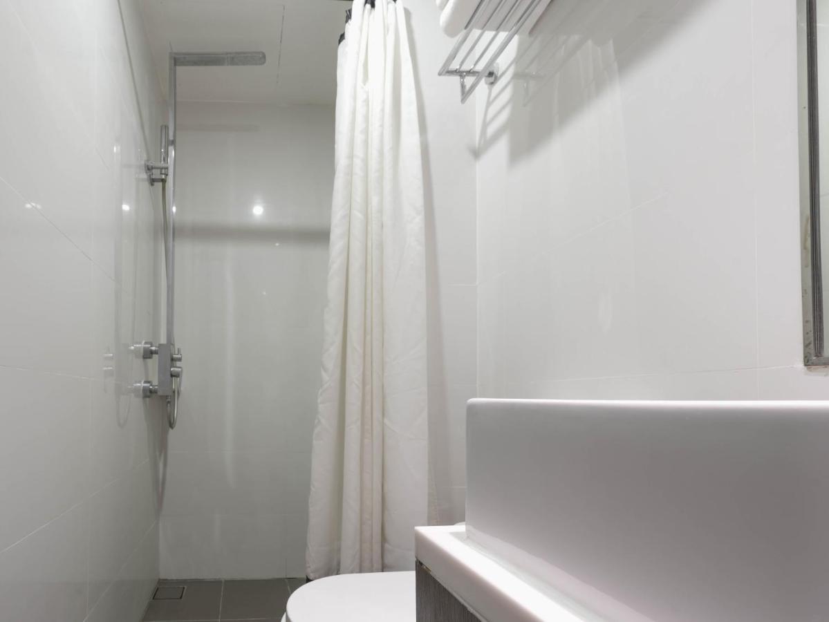 Hotel Amrise Kitchener Singapore