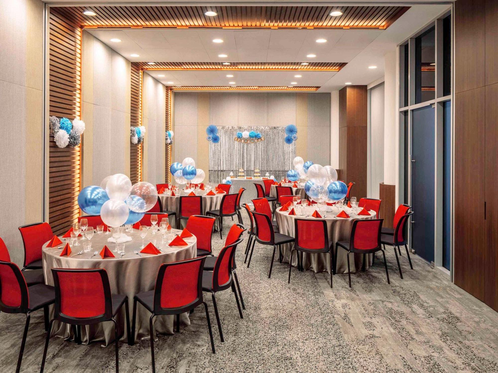 Ibis On Bencoolen - Newly Renovated Hotel 4*