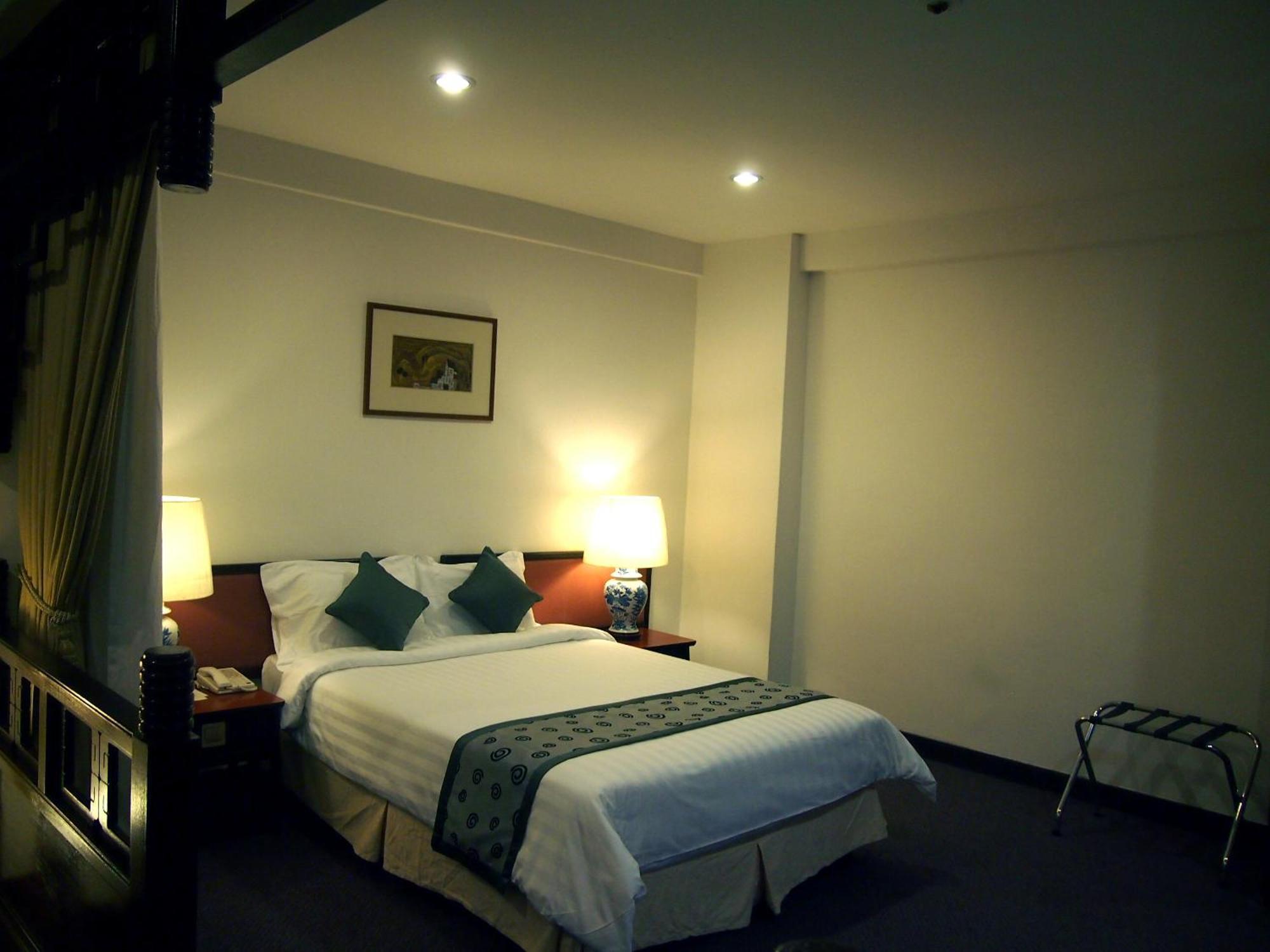 Hotel Royal 4*