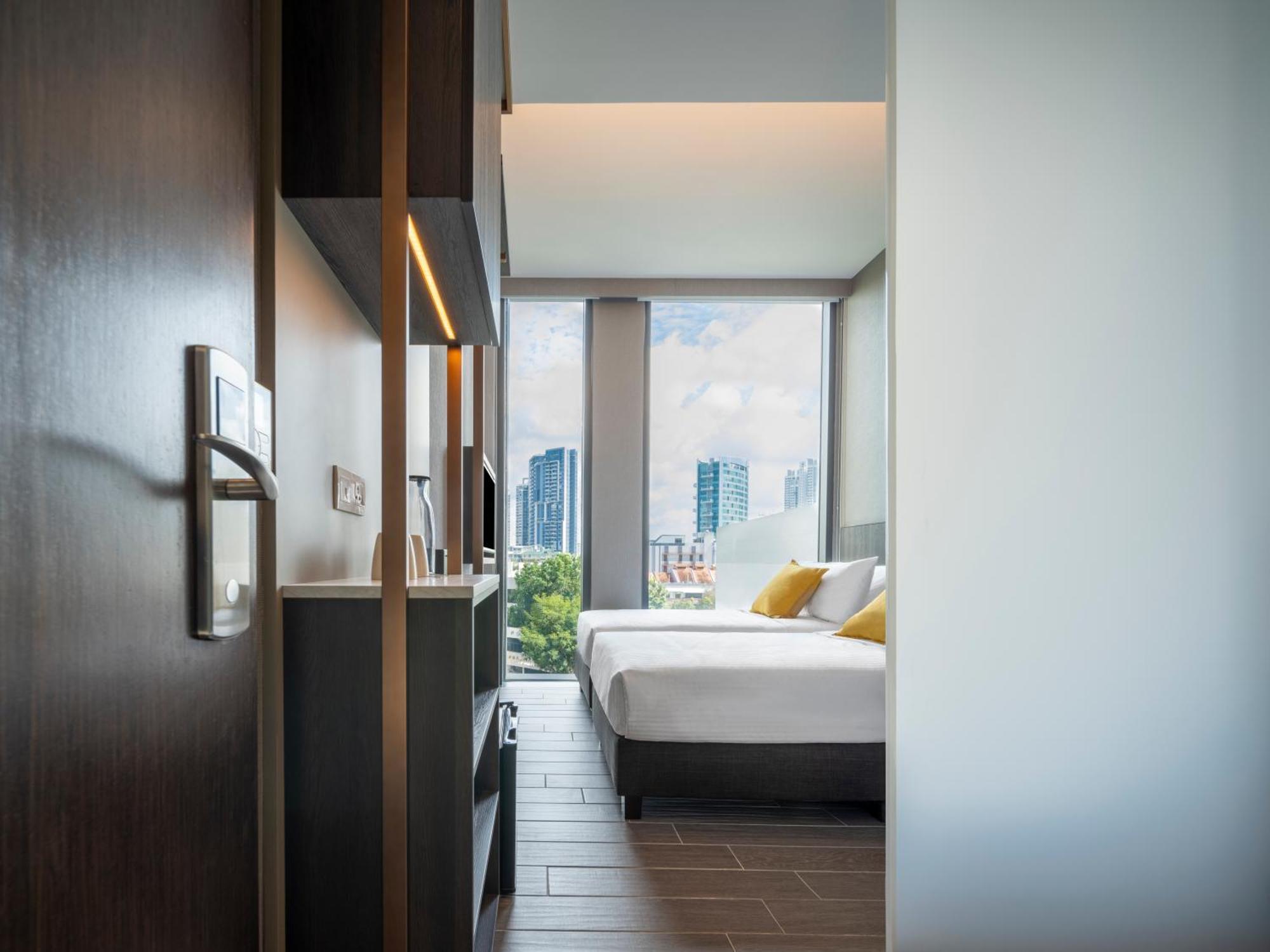 Hotel Beverly Elements 3*