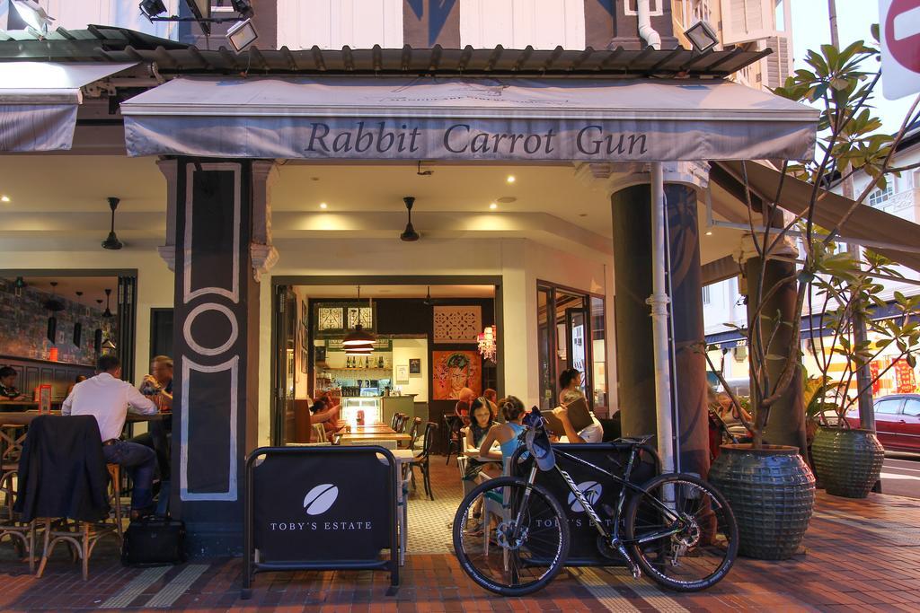 Aparthotel Rabbit Carrot Gun Singapore