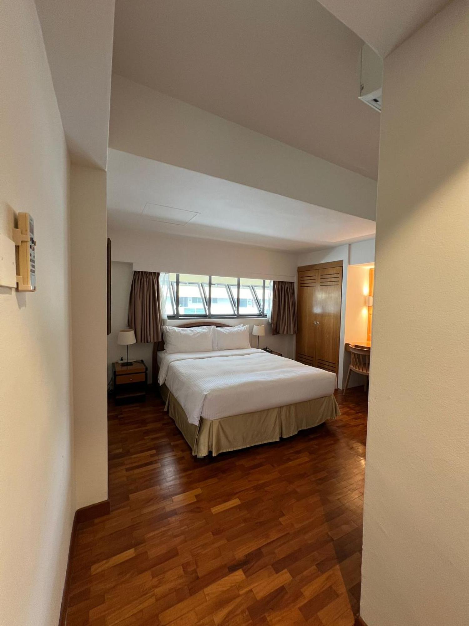 Aparthotel Orchard Point Serviced 4*