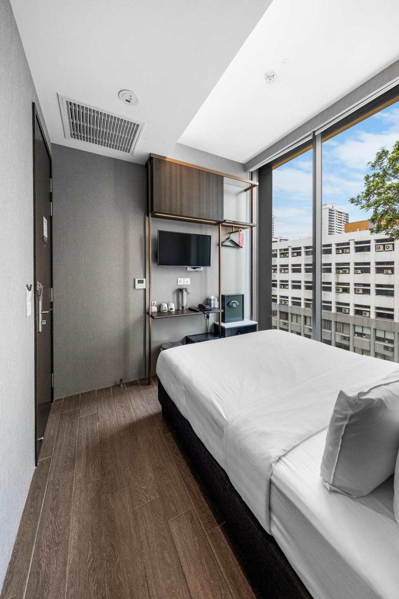 Hotel Beverly Elements 3*