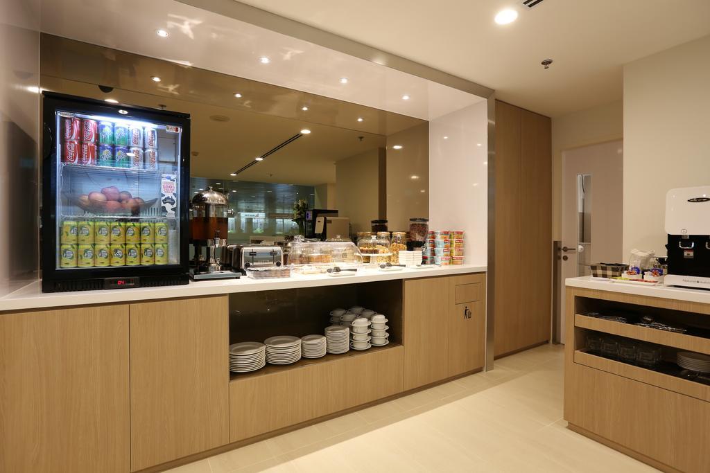 The Haven By Jetquay - Located In Public Arrival Hall Of Changi Airport Hotel Singapore