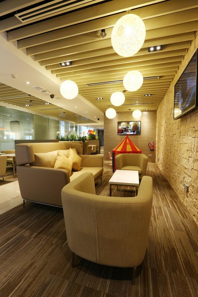 Hotel The Haven By Jetquay - Located In Public Arrival Hall Of Changi Airport 3*