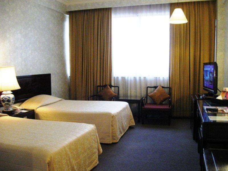 Royal Hotel