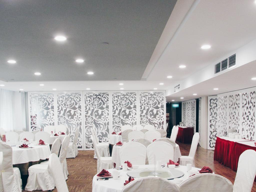 Relc International Hotel 4*