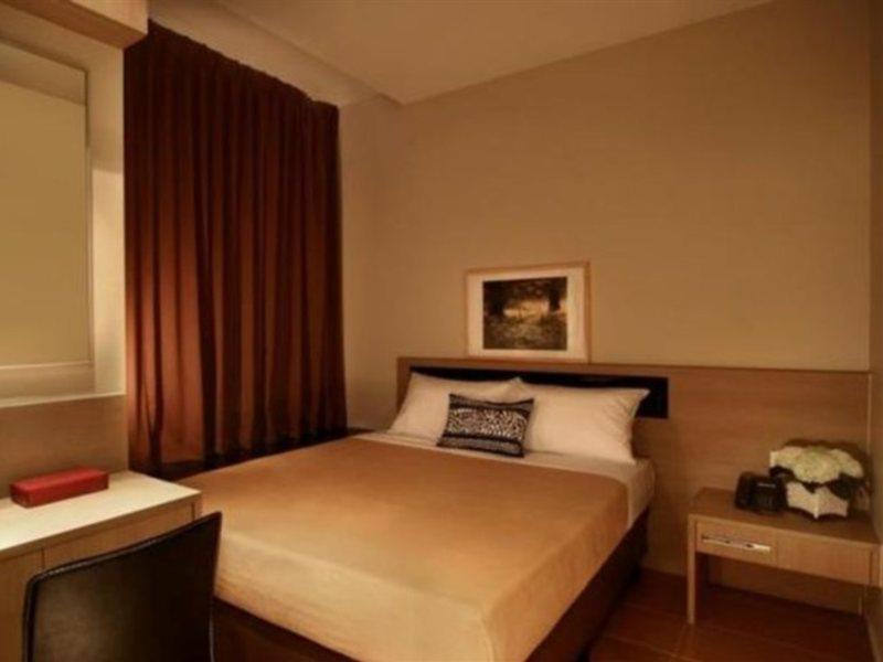 Fragrance - Ocean View Hotel 2*