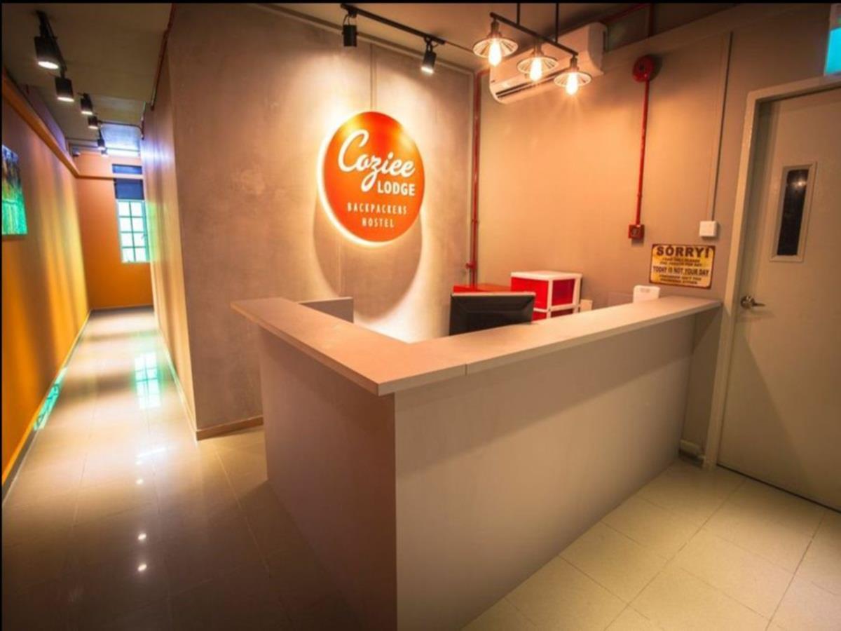 Reddoorz @ Kallang Mrt Hostel