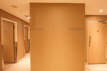 The Haven By Jetquay - Located In Public Arrival Hall Of Changi Airport Hotel