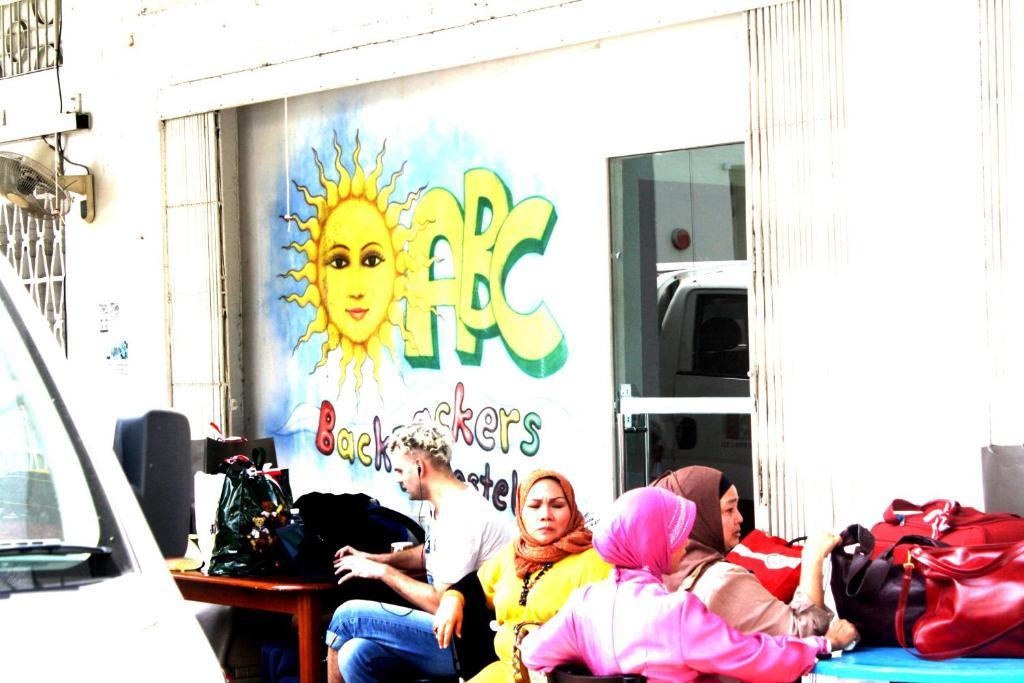 Hostel Abc *
