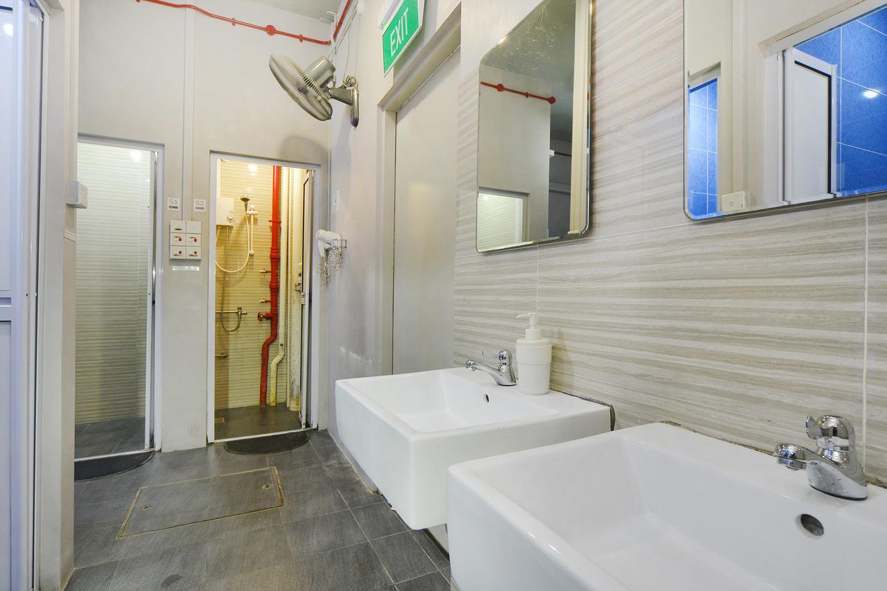 Hostel Reddoorz @ Kallang Mrt *