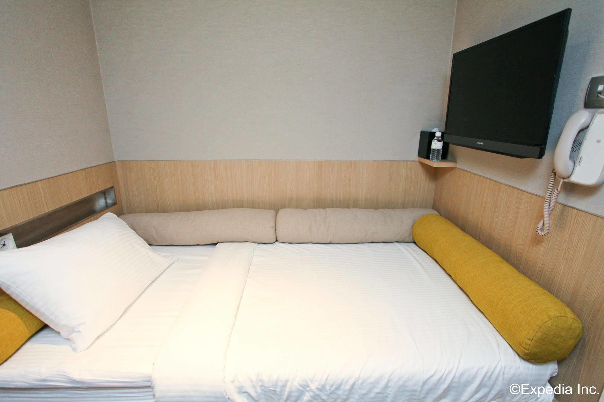 Hotel The Haven By Jetquay - Located In Public Arrival Hall Of Changi Airport
