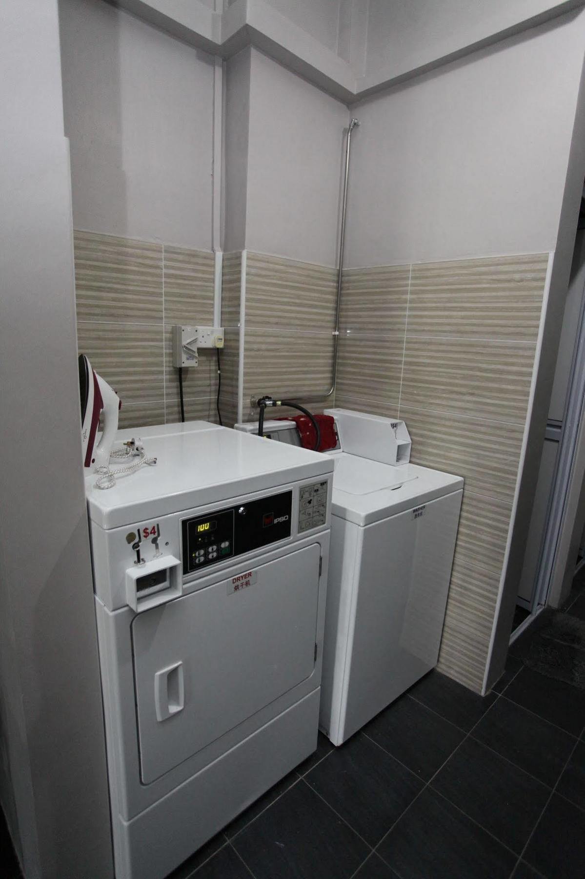 Hostel Reddoorz @ Kallang Mrt Singapore