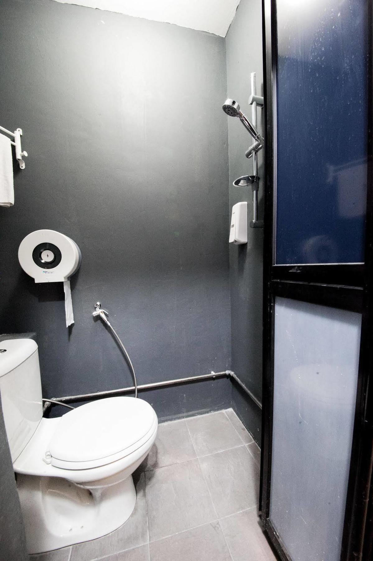 Plush Pods Hostel Singapore