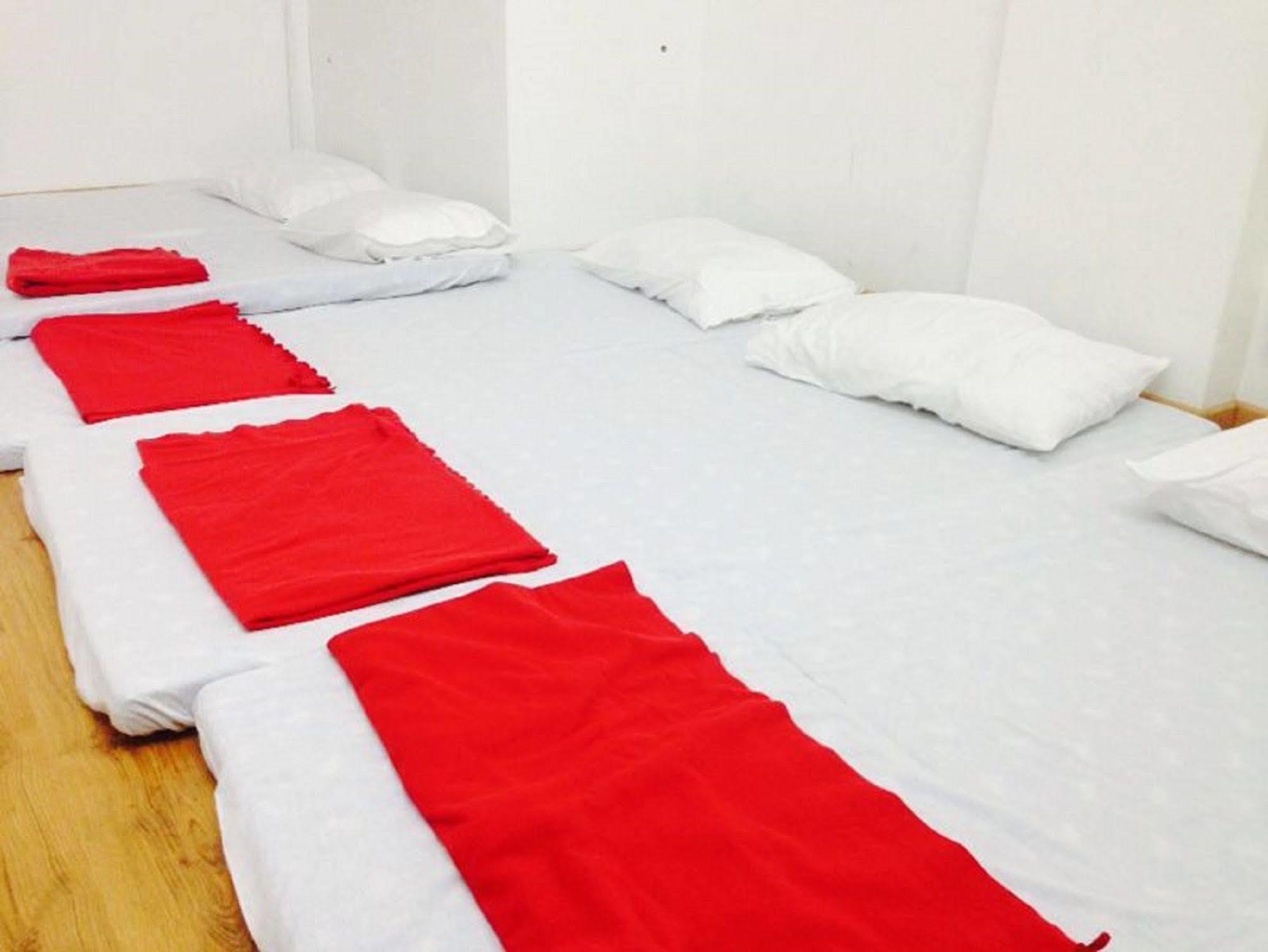 Plush Pods Hostel Singapore