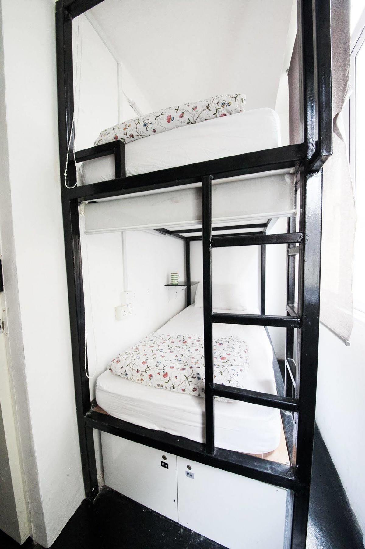 Hostel Plush Pods Singapore