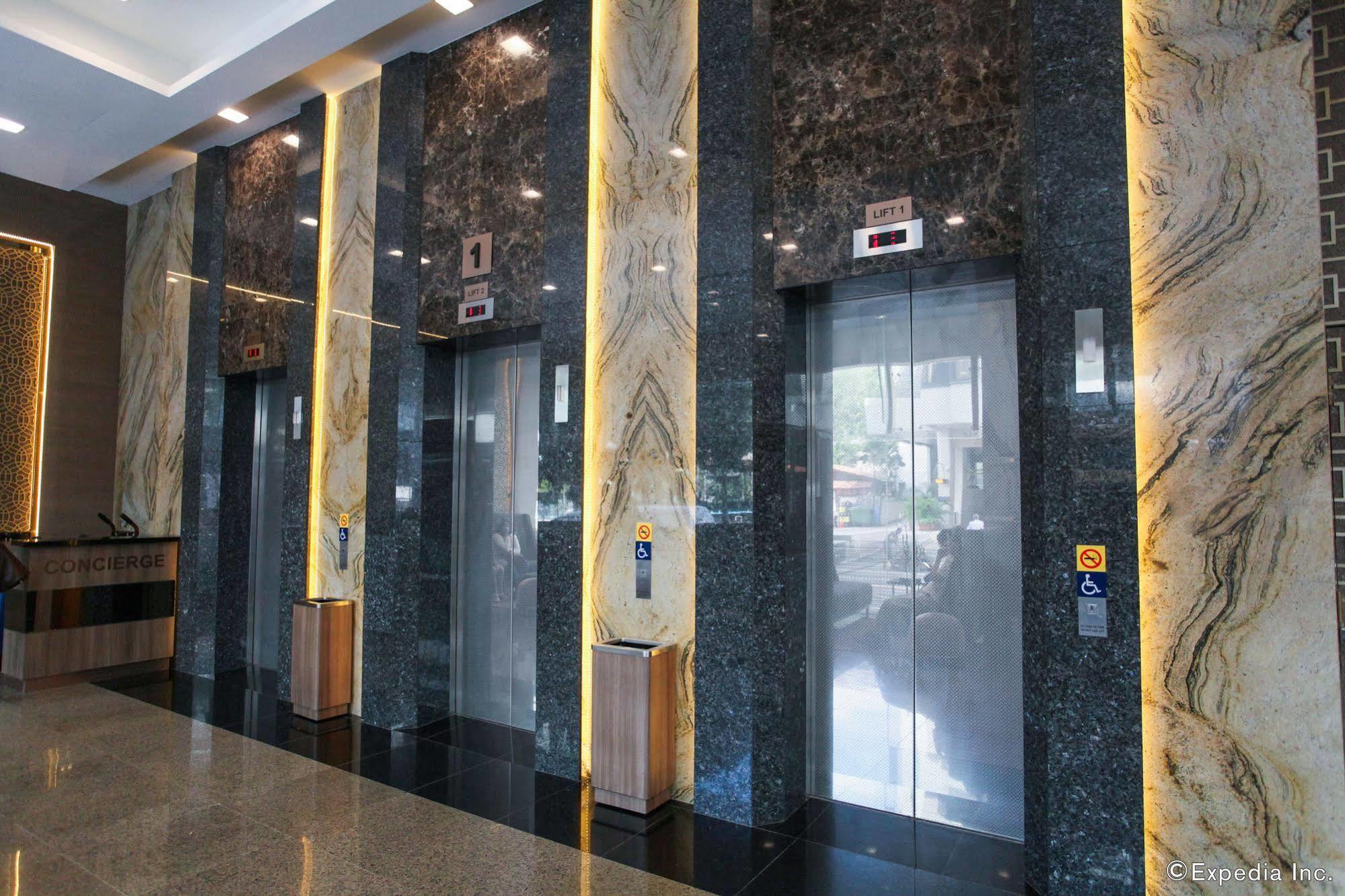Grand Central 4* Singapore