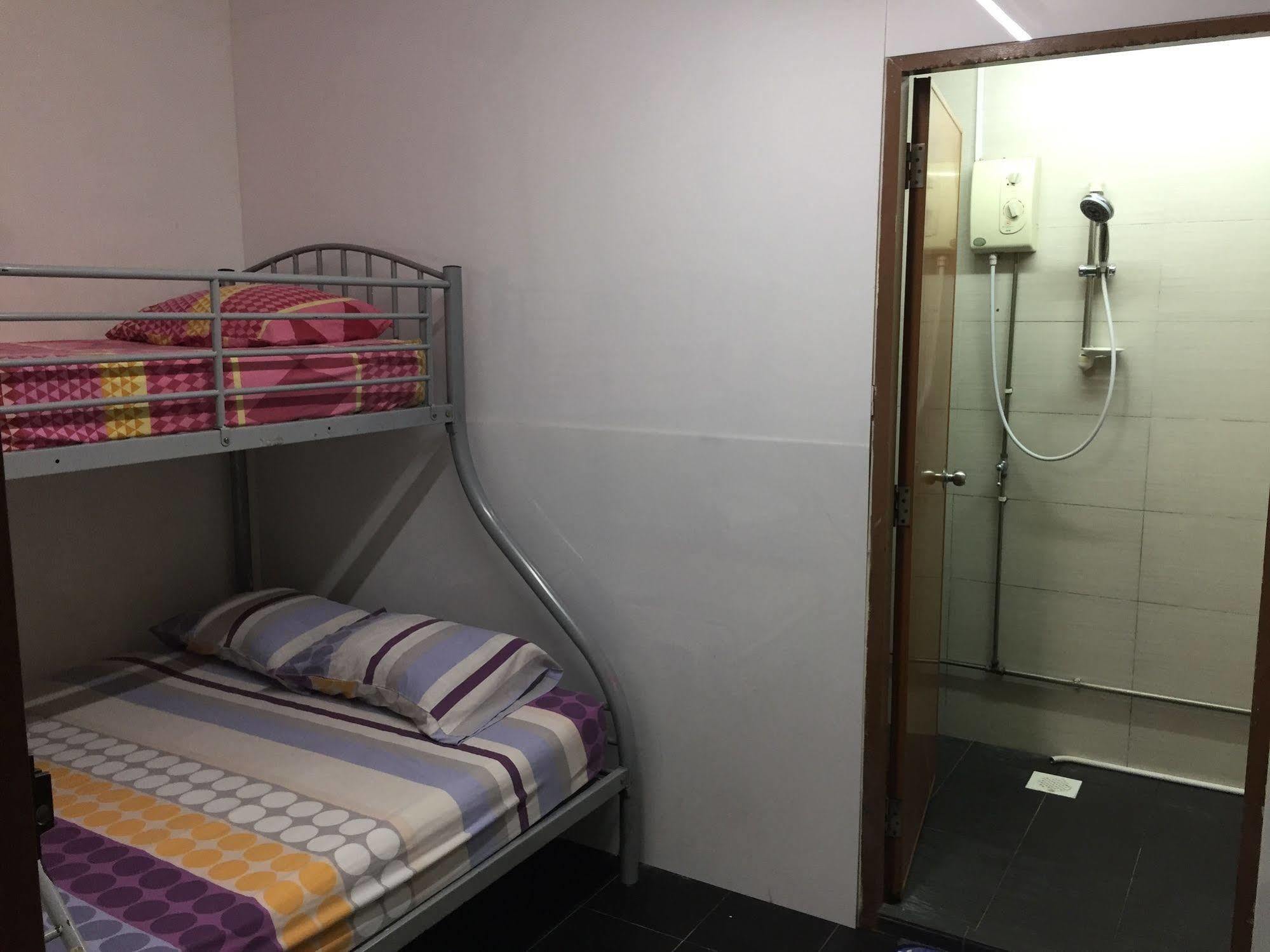 Abc Hostel *