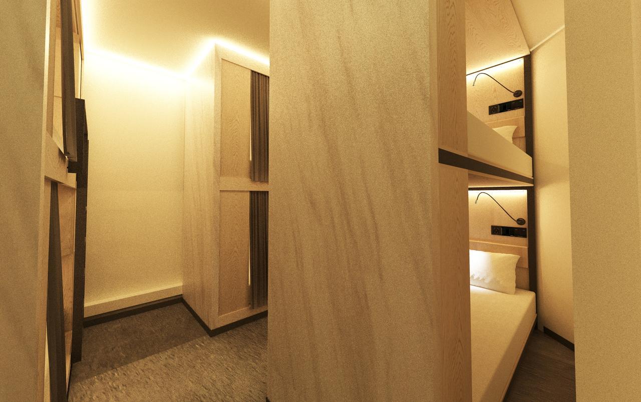 Bond Boutique Capsule @ Bugis Capsule hotel Singapore