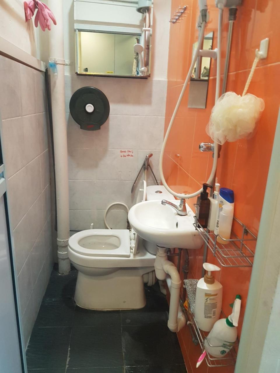 Female Dorm At Bugis Area Homestay *
