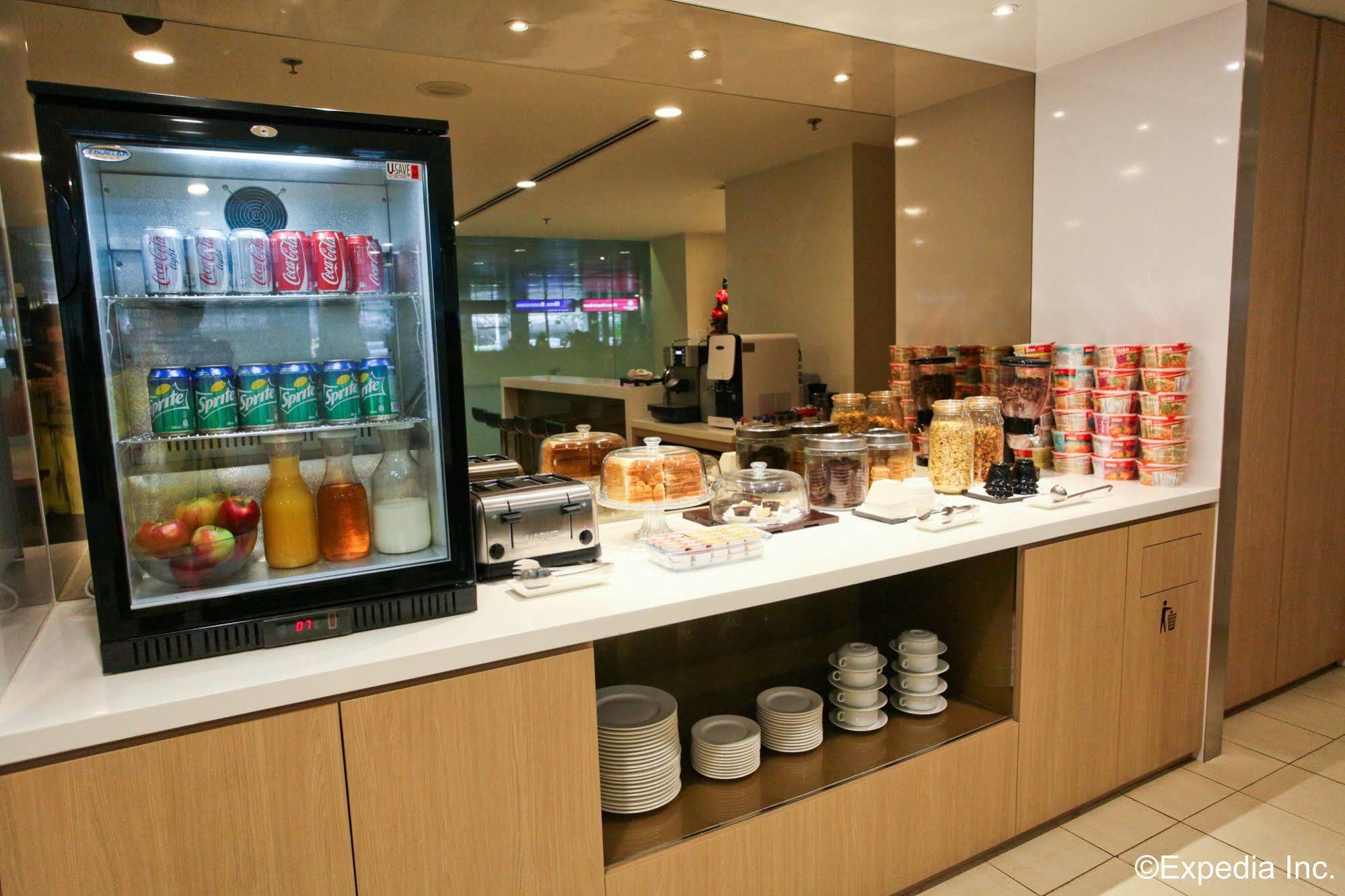 The Haven By Jetquay - Located In Public Arrival Hall Of Changi Airport Hotel