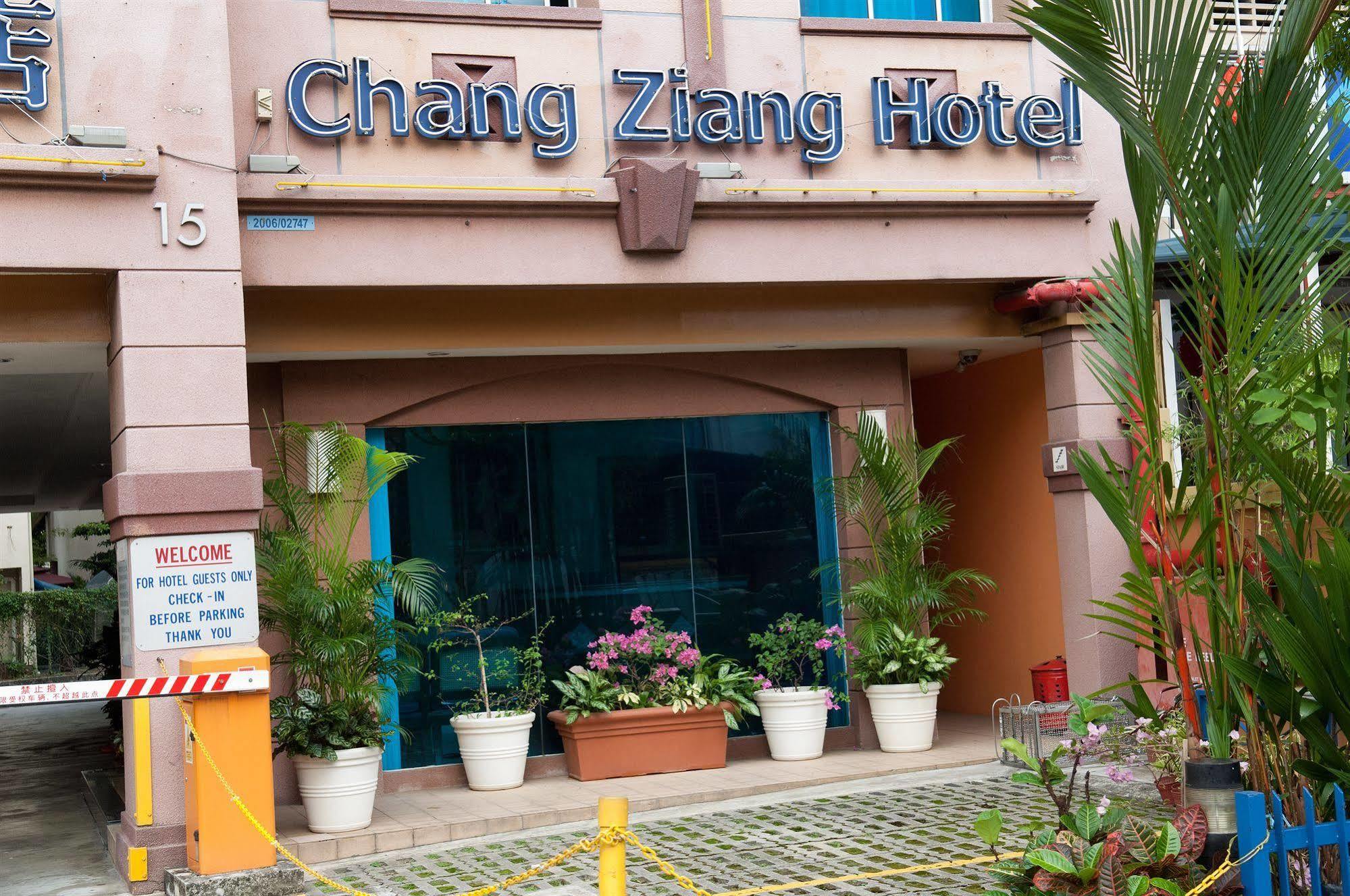 Chang Ziang Hotel 2*