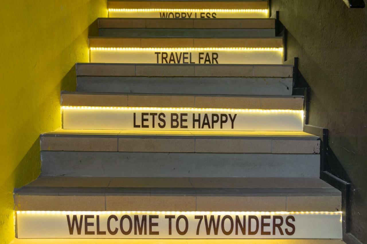 7 Wonders Hostel At Upper Dickson Hostel Singapore