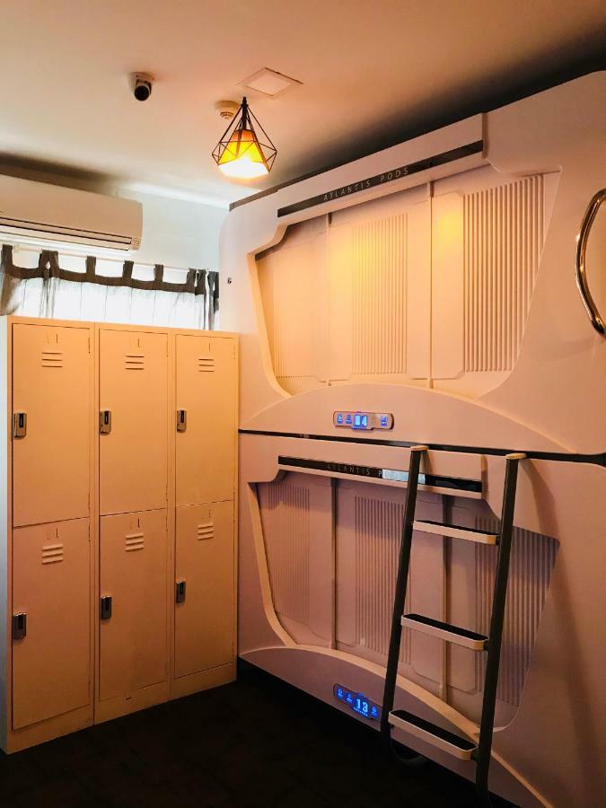 Capsule hotel Atlantis Pods @ Chinatown 2*