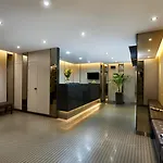 Hotel 81 Gold